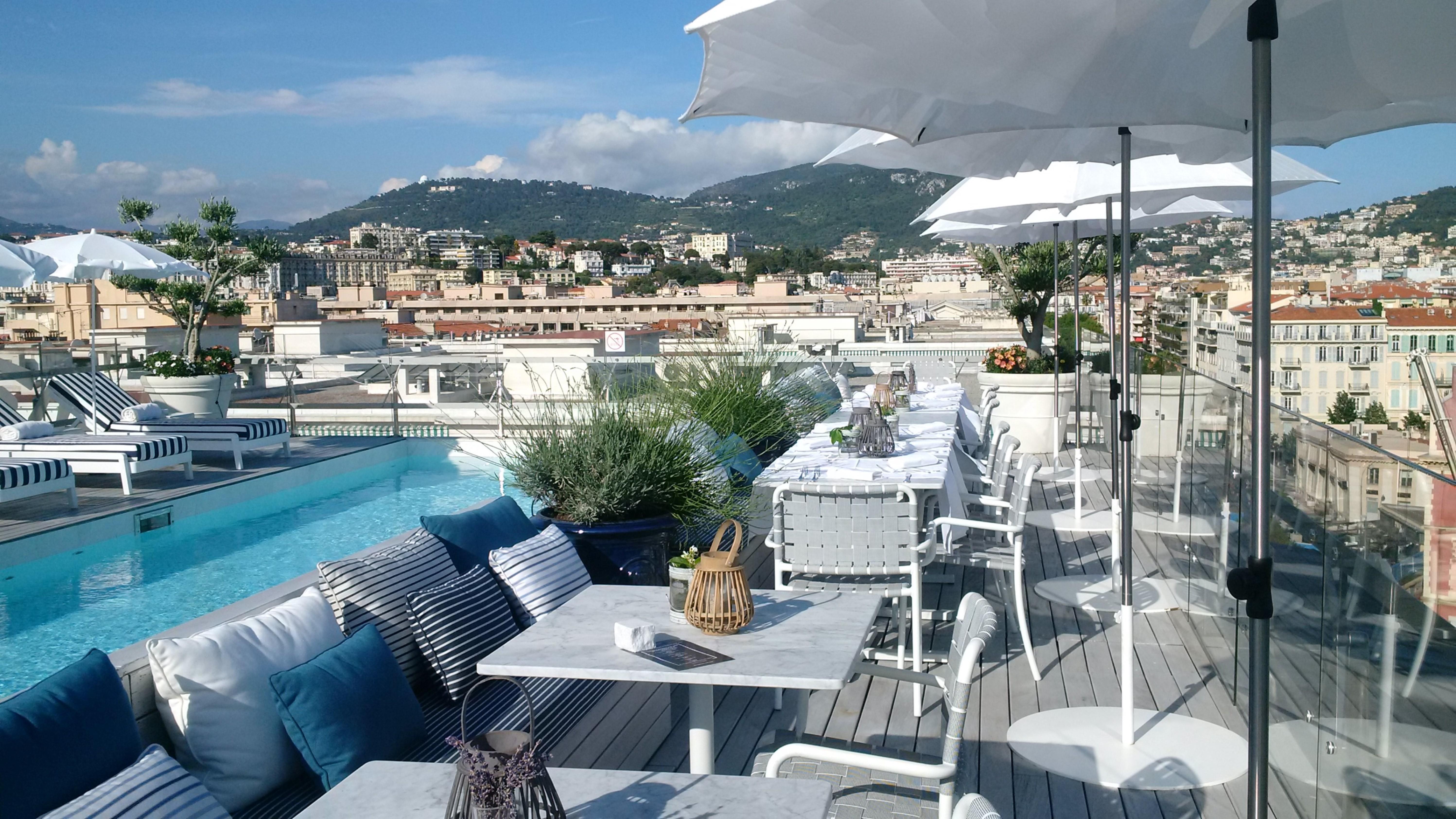 Boscolo Nice Hotel & Spa المظهر الخارجي الصورة The rooftop pool at the Hotel 57