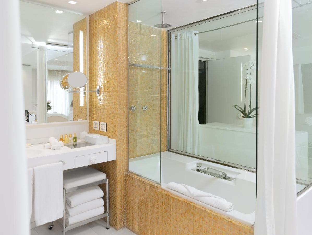 Boscolo Nice Hotel & Spa المظهر الخارجي الصورة A shower enclosure
